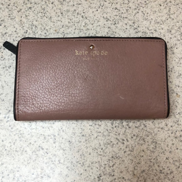 Kate Spade Wallet - Picture 1 of 4